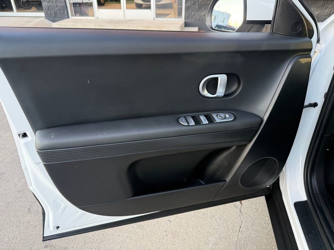 Used 2024 Hyundai Ioniq 5 SEL AWD/4WD image 25