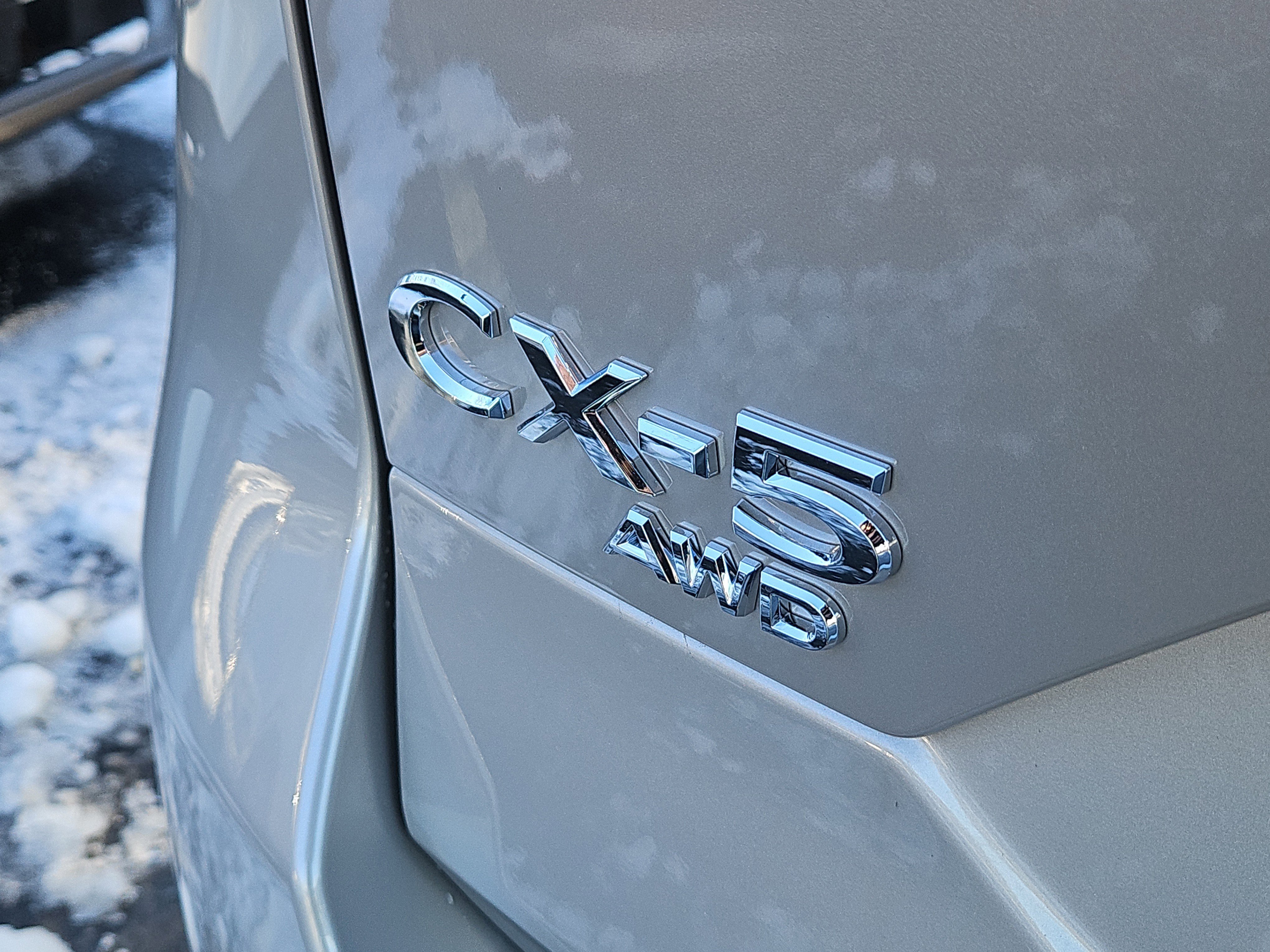 New 2025 MAZDA CX-5 AWD 2.5 S w/ Premium Plus Pkg image 4