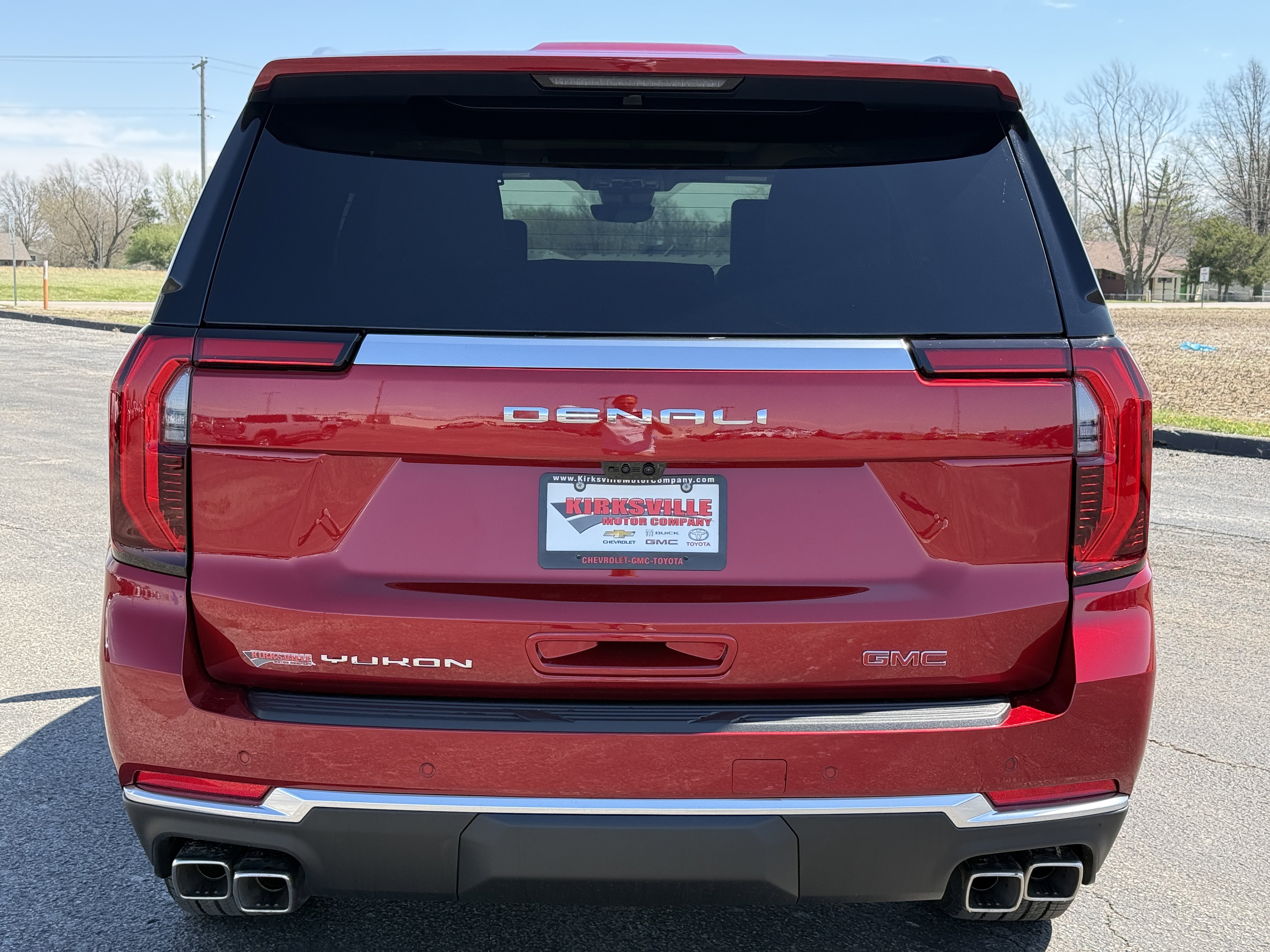 New 2026 GMC Yukon Denali image 4