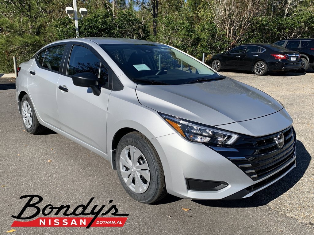 New 2025 Nissan Versa S image 1