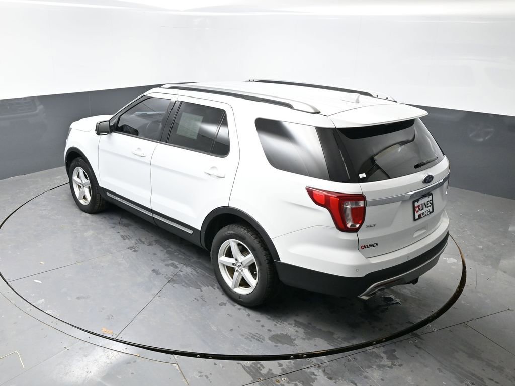 Used 2016 Ford Explorer XLT w/ Equipment Group 201A image 45