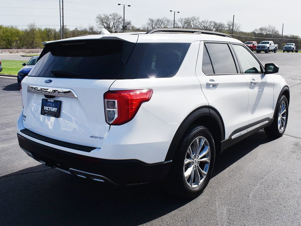 Certified 2021 Ford Explorer XLT w/ Equipment Group 202A AWD/4WD image 17