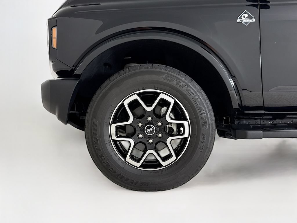 Used 2024 Ford Bronco Outer Banks AWD/4WD image 25