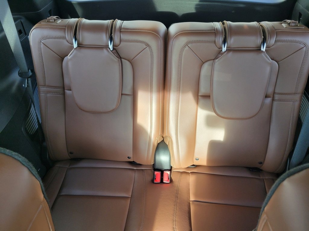 Certified 2024 Lincoln Aviator Reserve w/ Elements Package Plus image 44