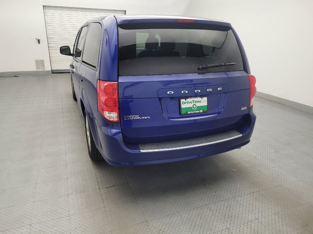 Used 2019 Dodge Grand Caravan SE FWD image 6