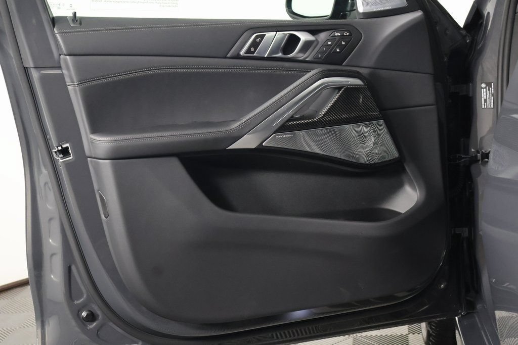 New 2027 BMW X6 M60i AWD/4WD image 7