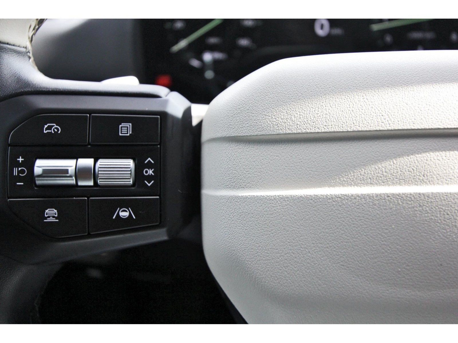 Used 2025 Kia K4 GT-Line w/ GT-Line Premium Package FWD image 16