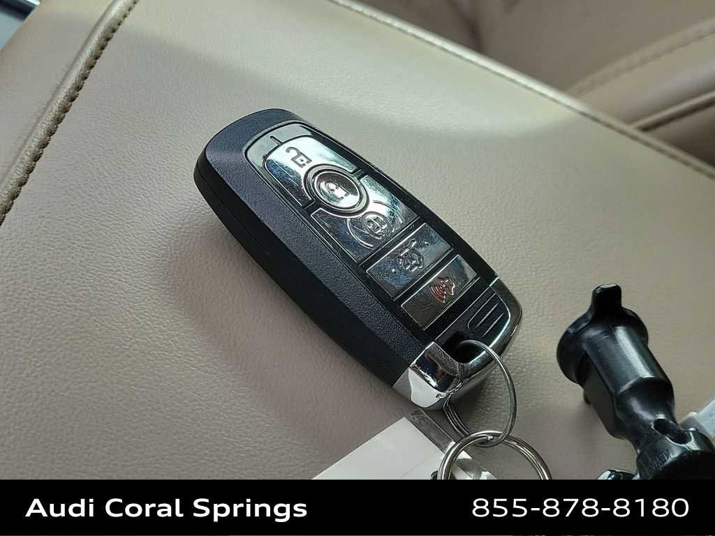 Used 2023 Lincoln Aviator Reserve RWD image 28