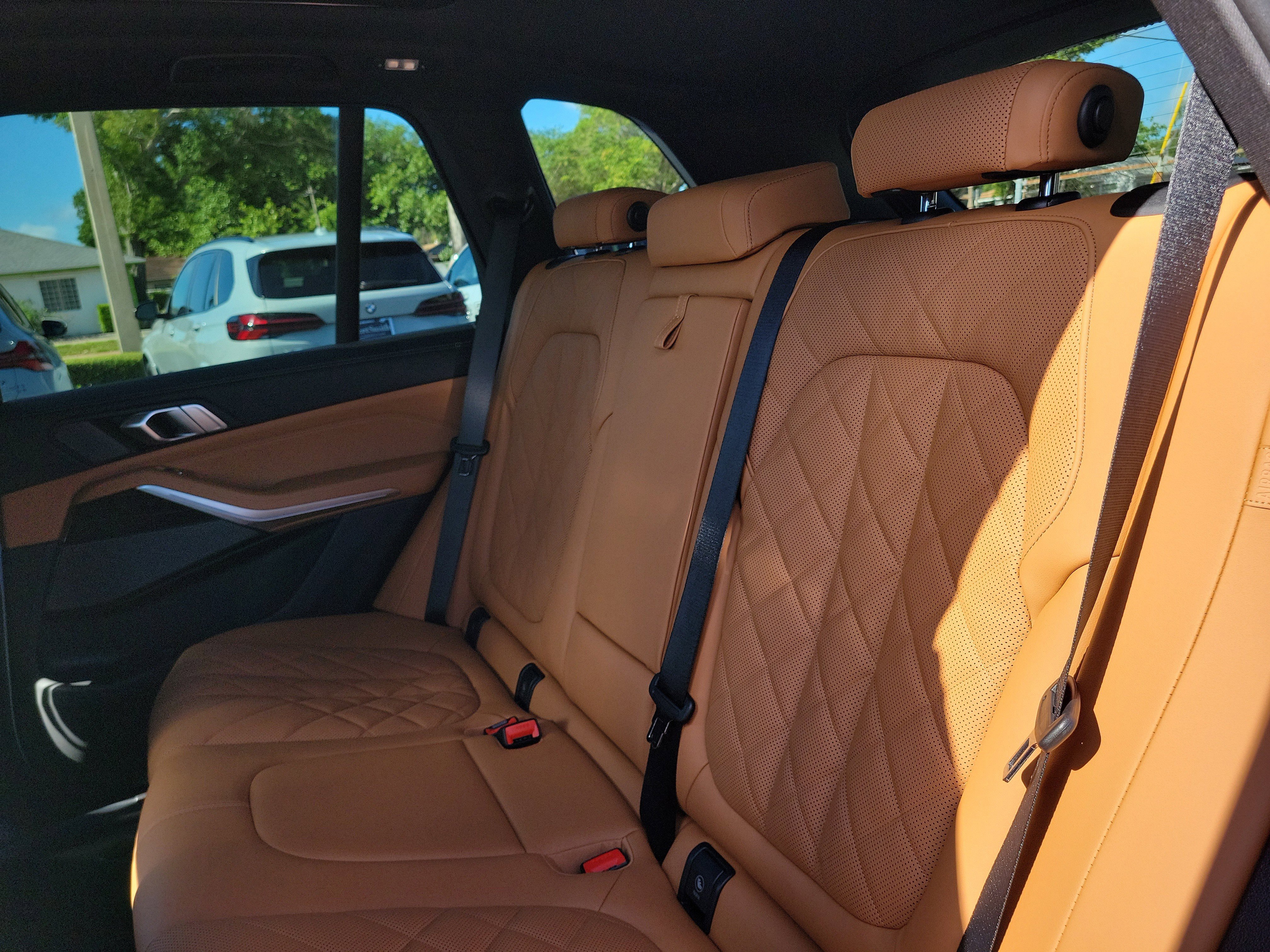 New 2026 BMW X5 sDrive40i w/ Premium Package RWD image 8
