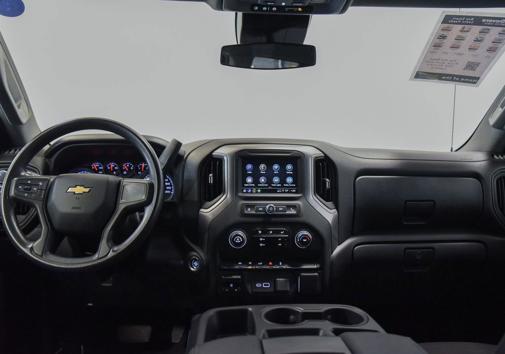Used 2024 Chevrolet Silverado 1500 Custom AWD/4WD image 27