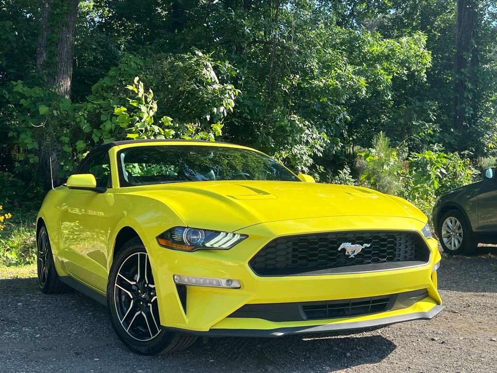 Used 2021 Ford Mustang Premium RWD image 7