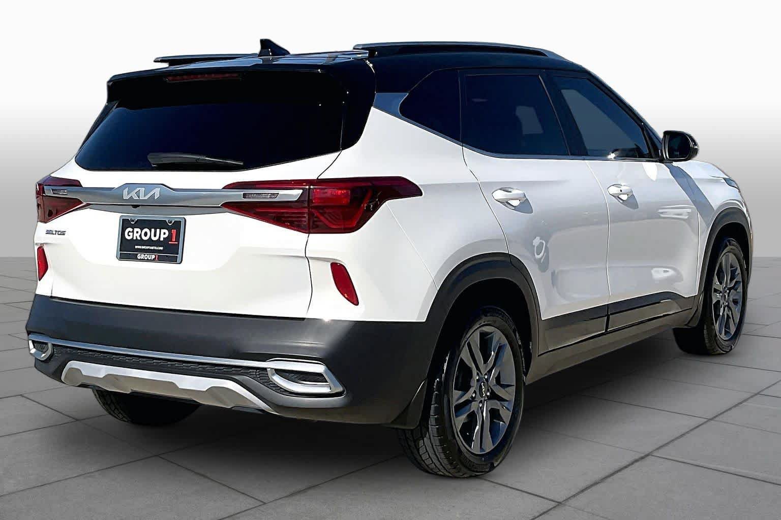 Used 2022 Kia Seltos S FWD image 13