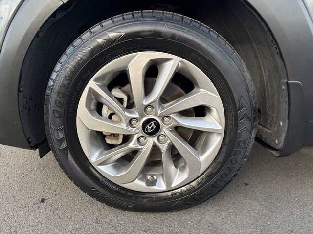 Used 2017 Hyundai Tucson SE image 28