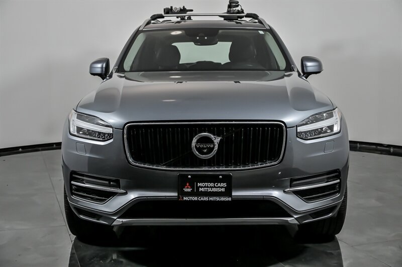 Used 2016 Volvo XC90 T8 Momentum w/ Vision Package AWD/4WD image 4