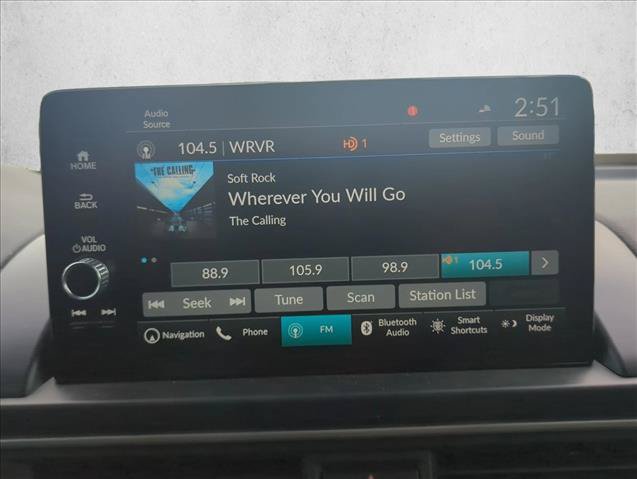 Used 2023 Honda Pilot Touring image 14