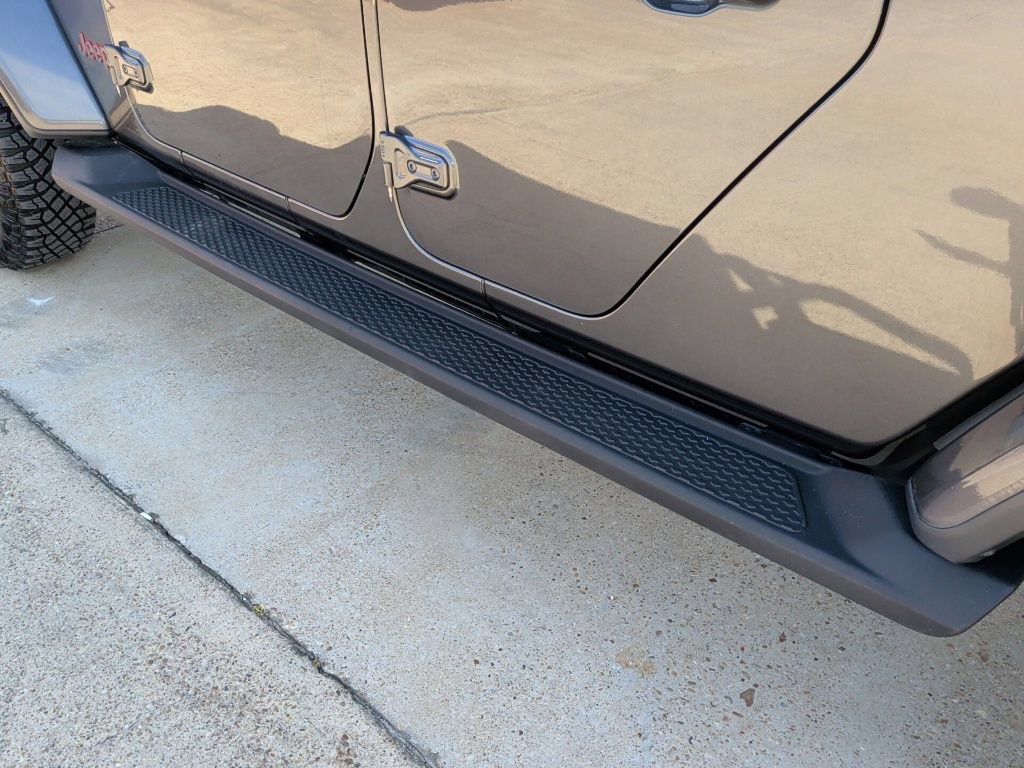 Used 2021 Jeep Gladiator Mojave AWD/4WD image 48