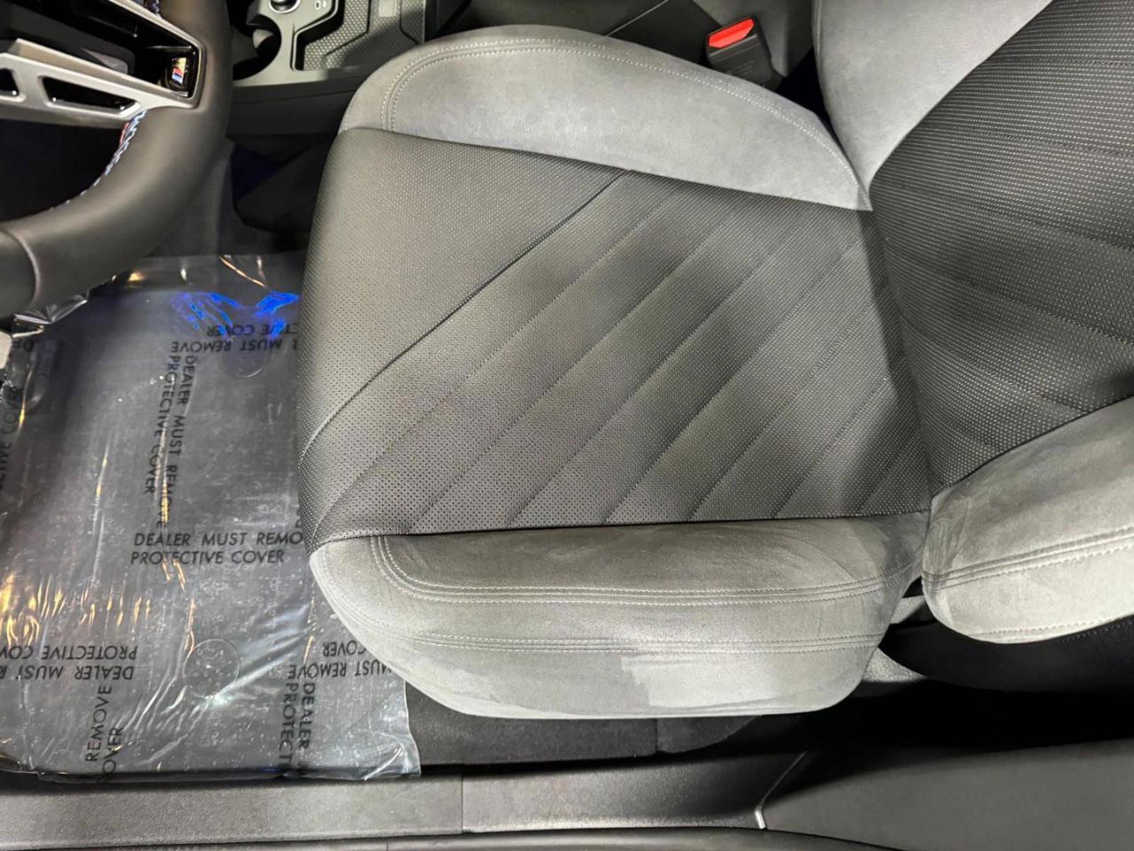 New 2026 BMW iX M70 image 28