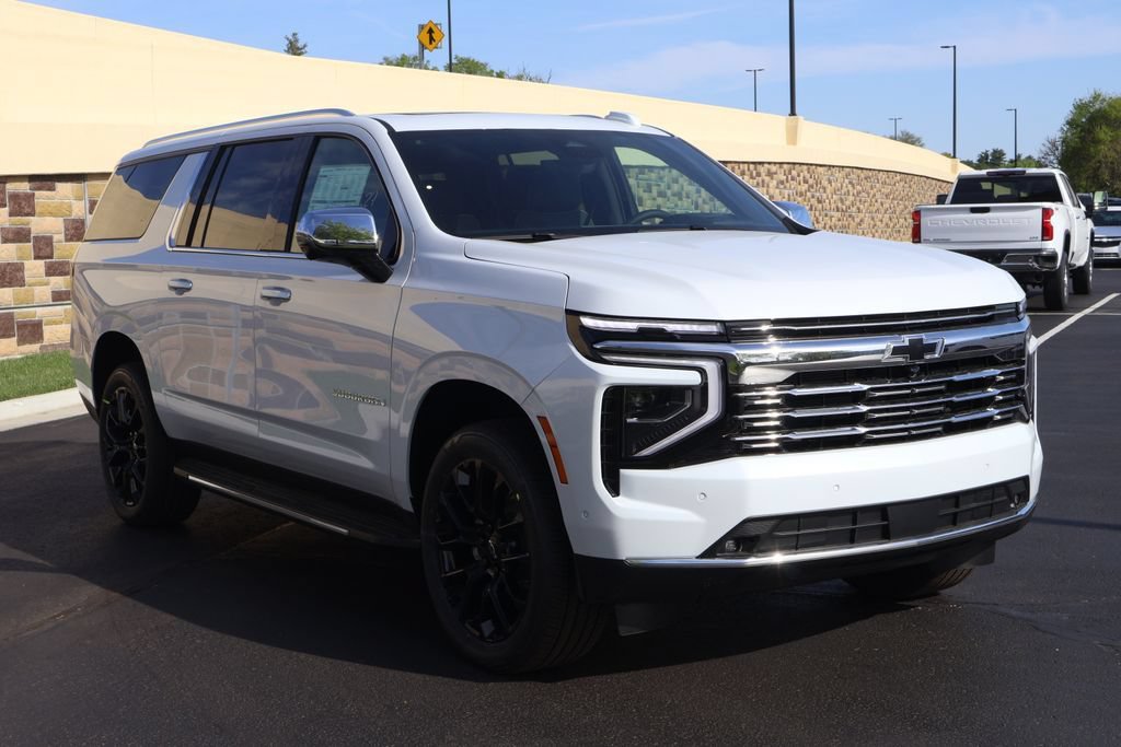 New 2026 Chevrolet Suburban Premier AWD/4WD image 10