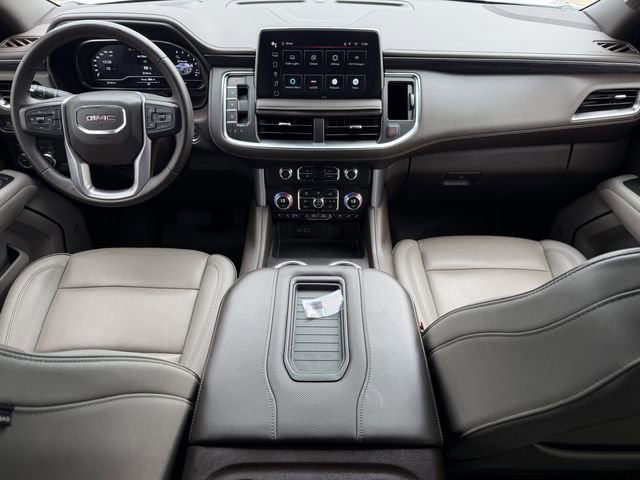 Used 2024 GMC Yukon SLT AWD/4WD image 12