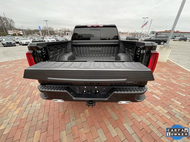 Used 2025 GMC Sierra 1500 AT4 w/ AT4 Premium Package AWD/4WD image 34