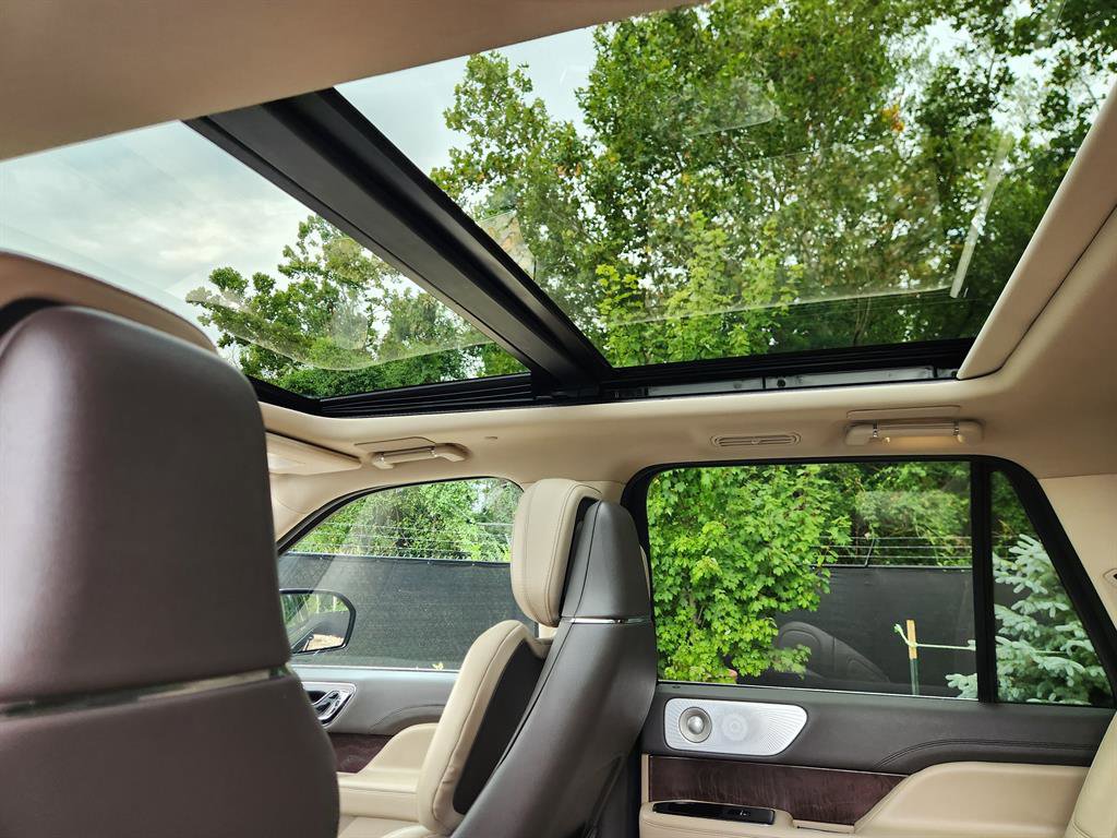 Certified 2023 Lincoln Navigator Reserve image 31