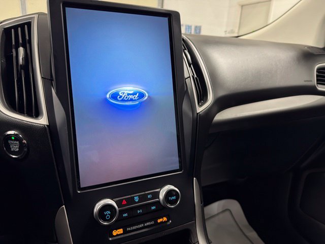 Used 2023 Ford Edge SEL AWD/4WD image 29
