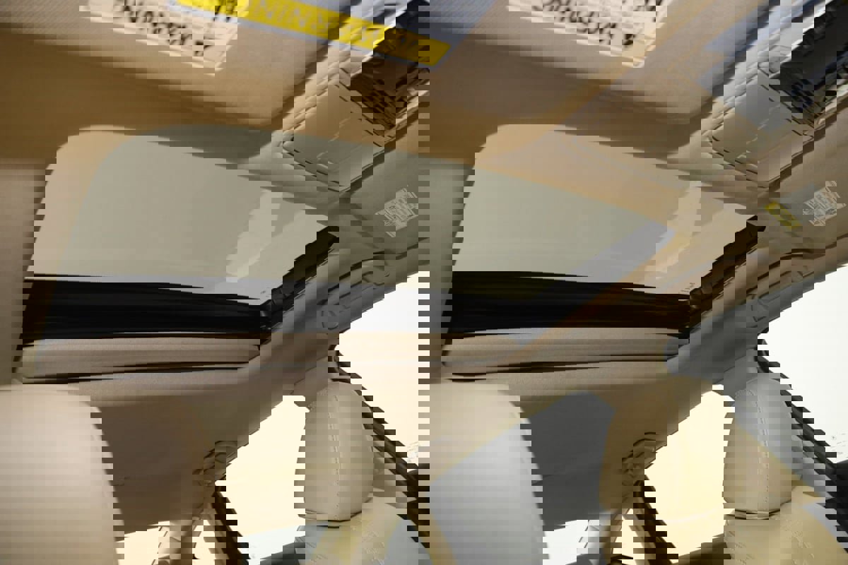 Used 2024 Acura TLX w/ Technology Package image 11