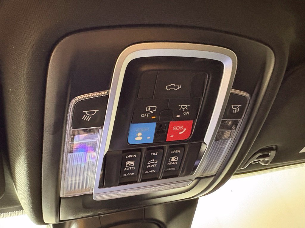 Used 2024 RAM 3500 Laramie w/ Night Edition AWD/4WD image 38