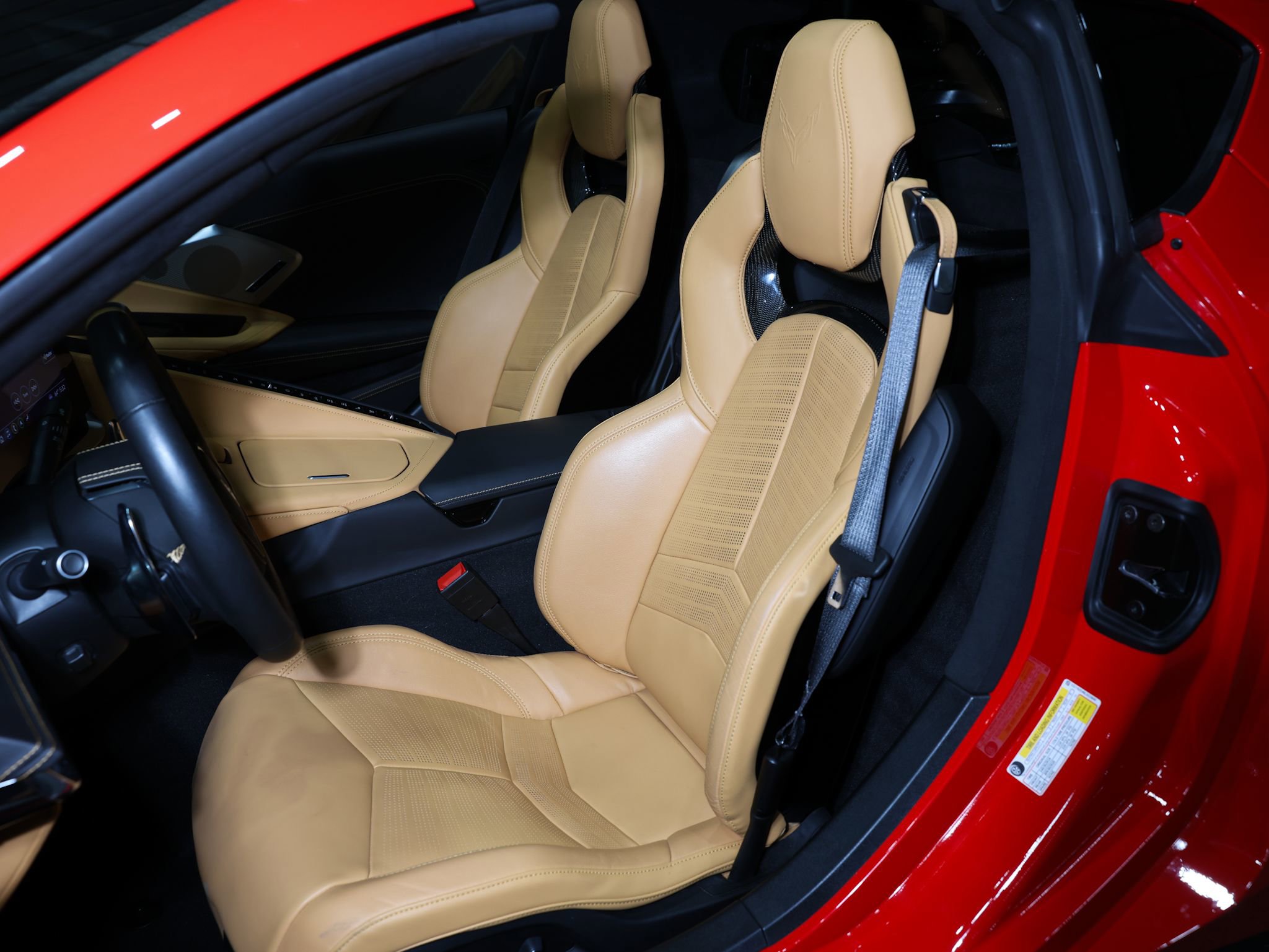 Used 2020 Chevrolet Corvette Stingray Premium Cpe w/ 3LT Preferred Equipment Group image 7