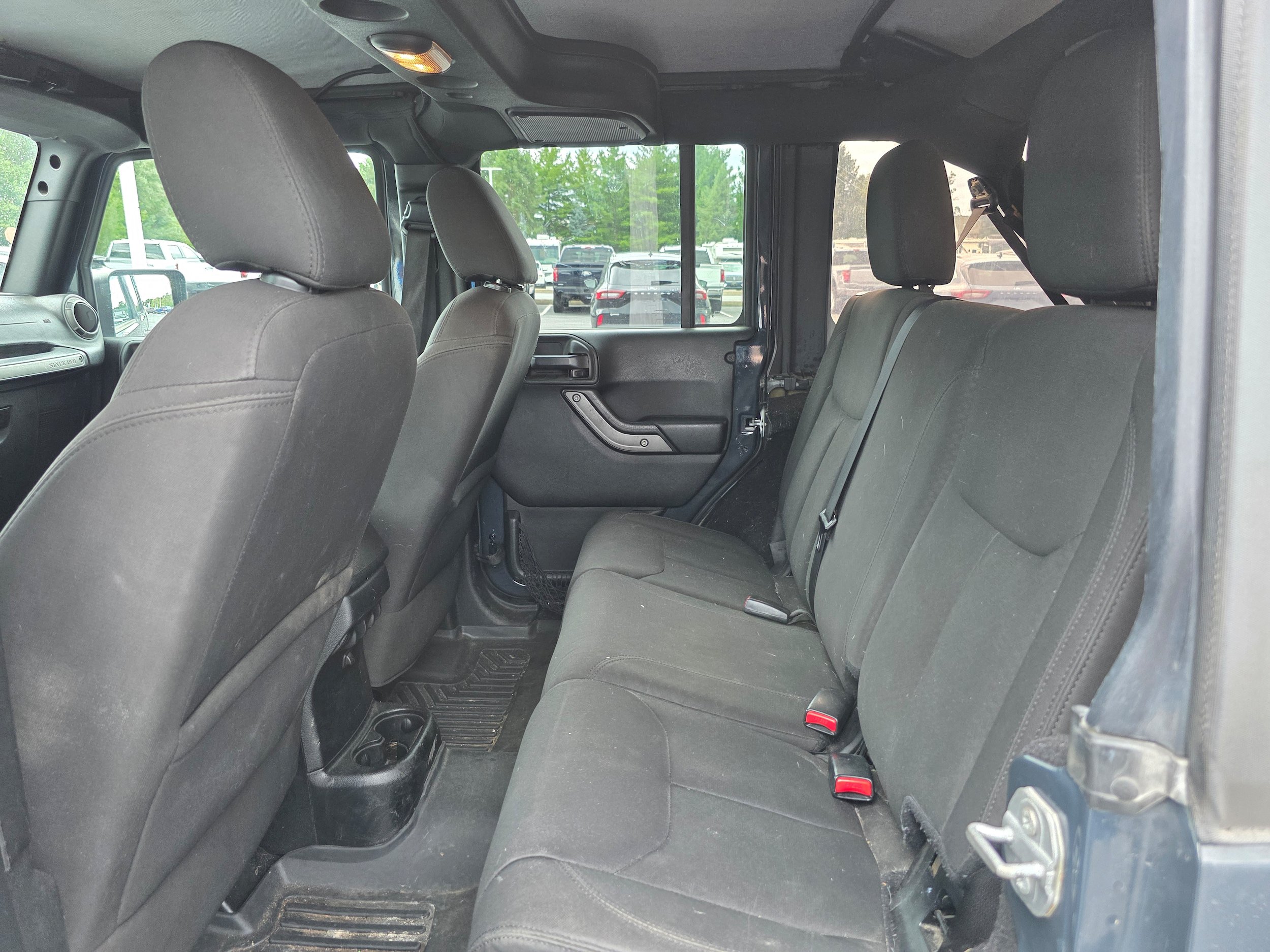 Used 2017 Jeep Wrangler Unlimited Sport w/ Quick Order Package 24S AWD/4WD image 8