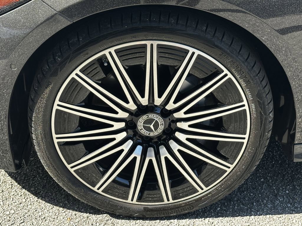 Certified 2025 Mercedes-Benz CLE 300 4MATIC Coupe image 13