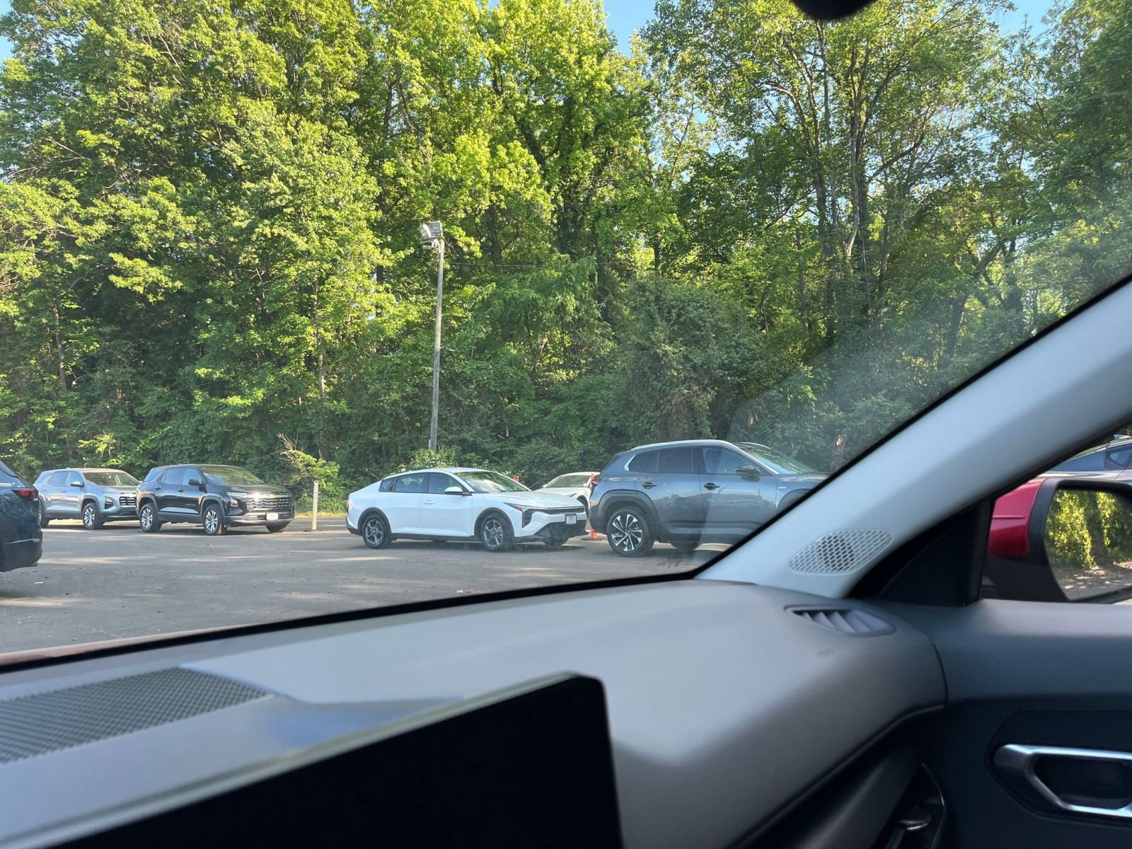 Used 2025 Kia K4 LXS FWD image 34