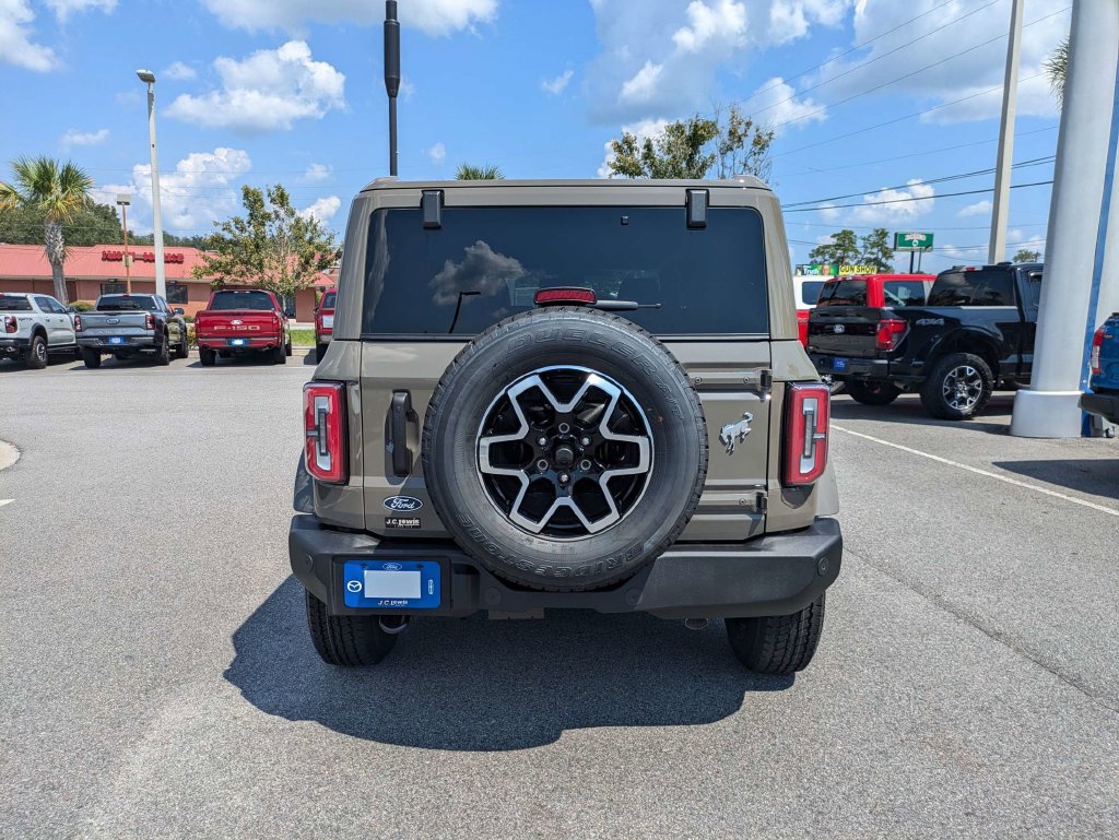 New 2026 Ford Bronco Outer Banks AWD/4WD image 5