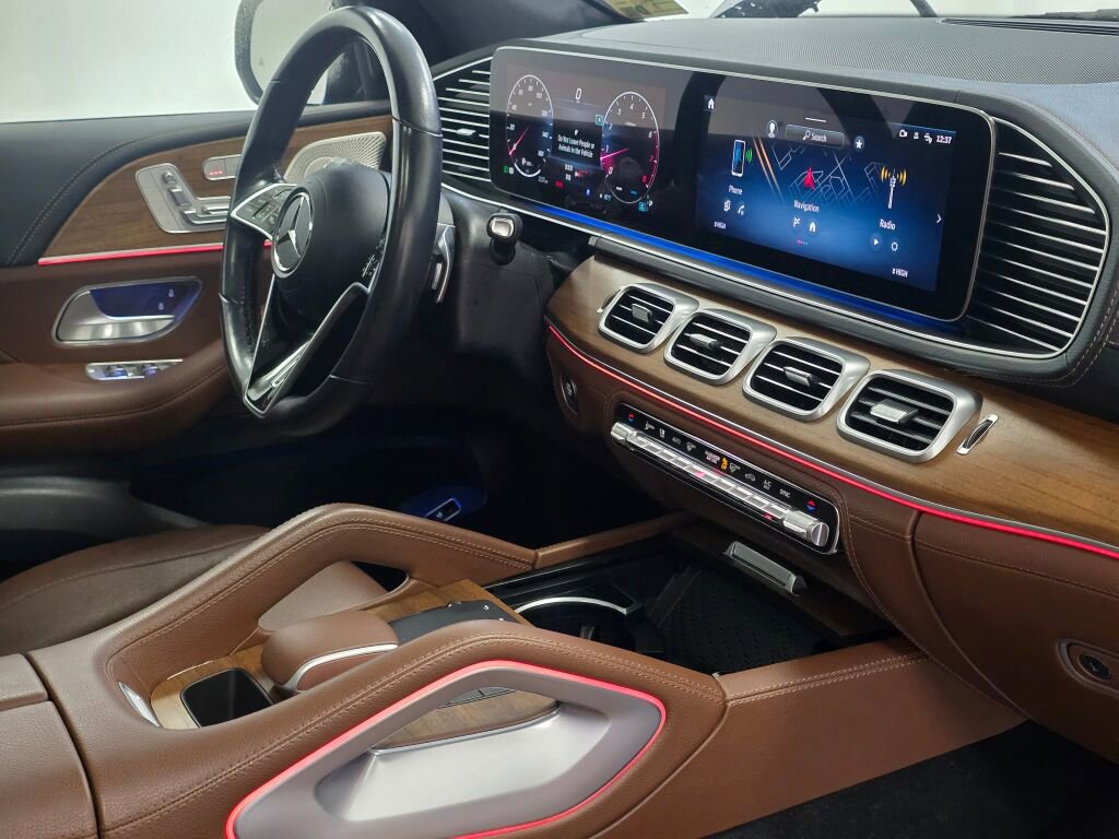 Used 2024 Mercedes-Benz GLE 350 GLE 350 w/ 3rd Row Seat Package image 28