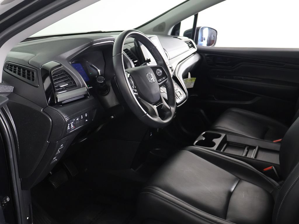 Used 2023 Honda Odyssey Touring image 25