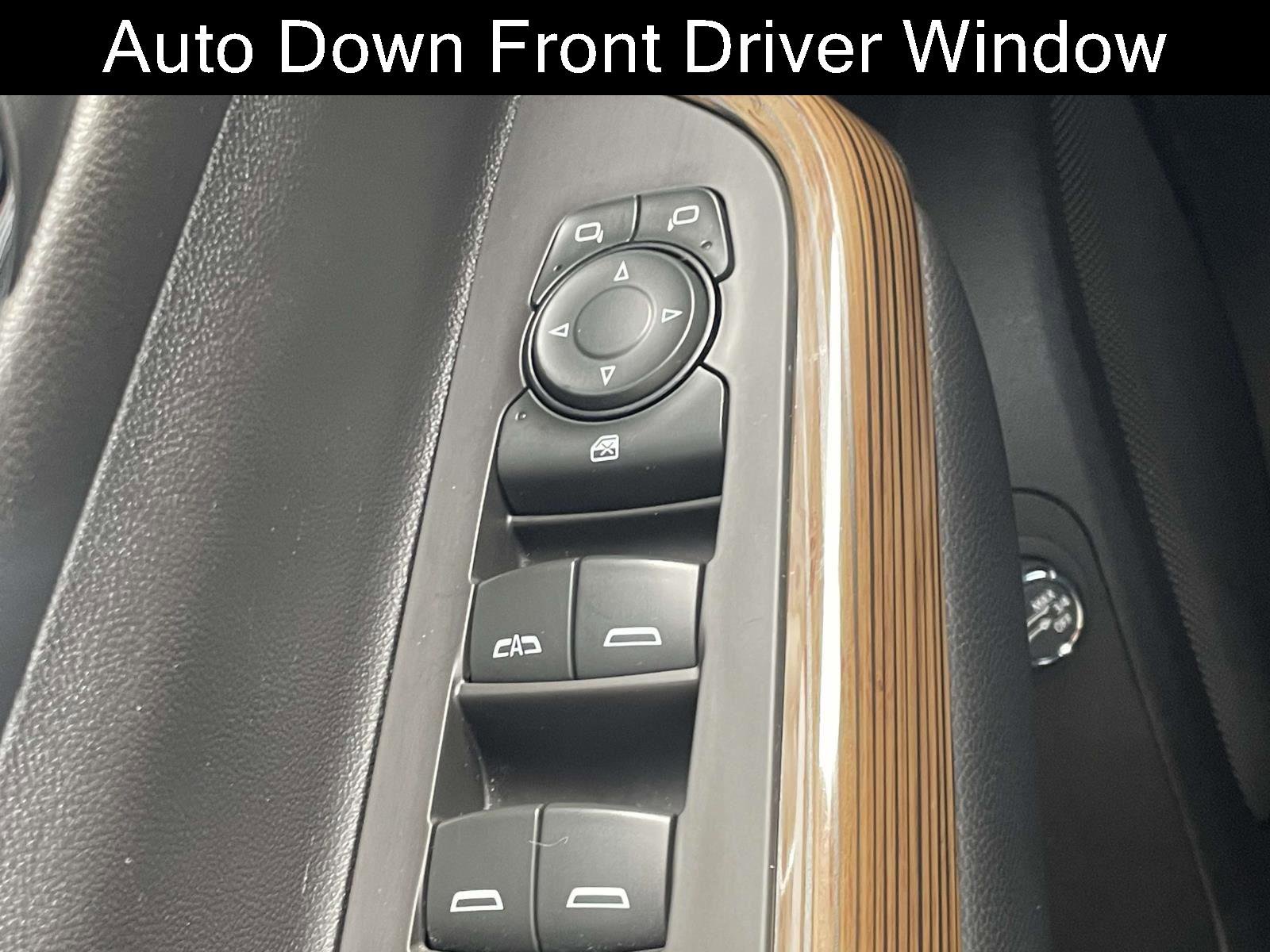 Used 2019 GMC Acadia SLE w/ Driver Alert Package I image 24