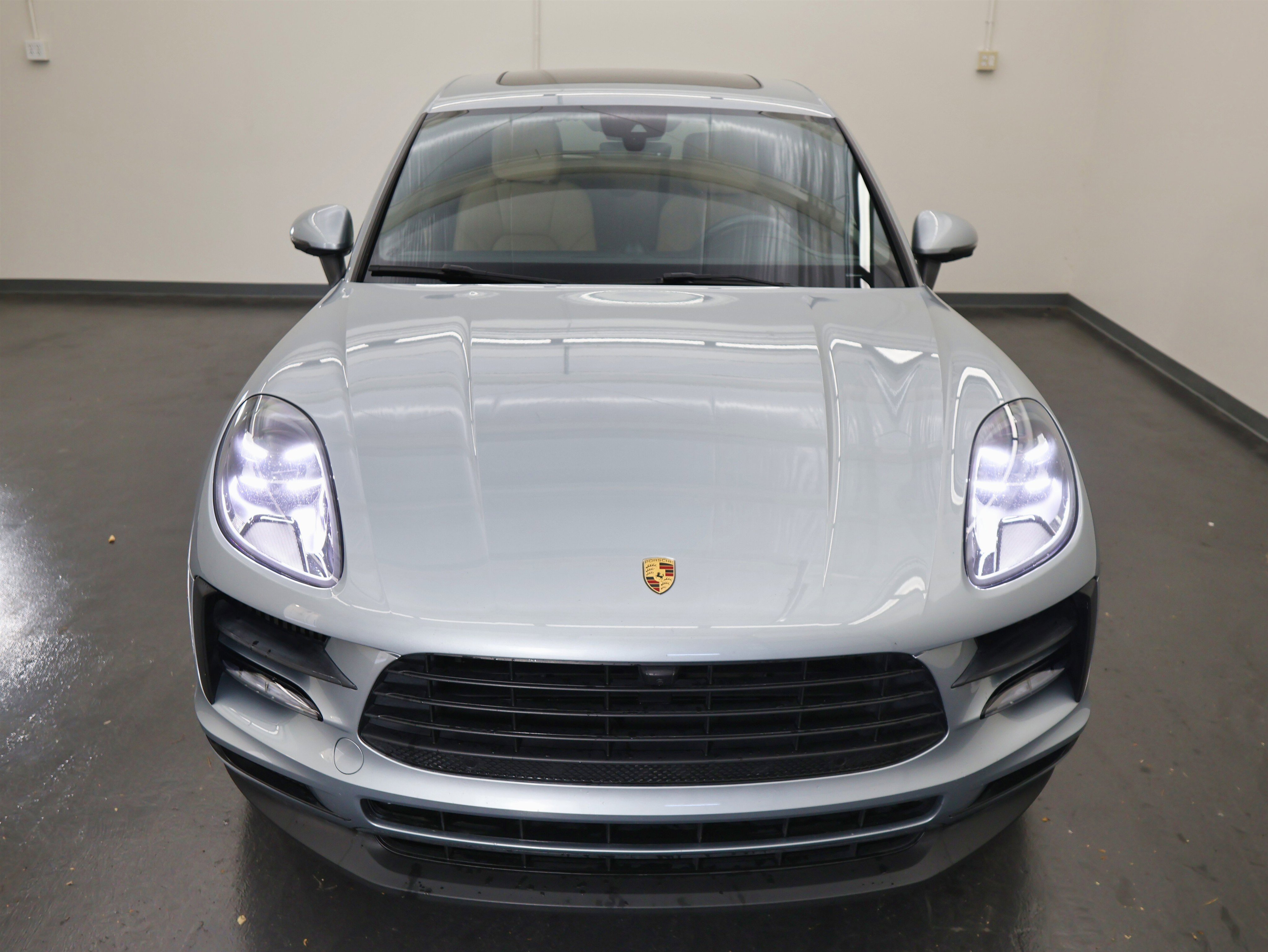 Used 2021 Porsche Macan S image 9