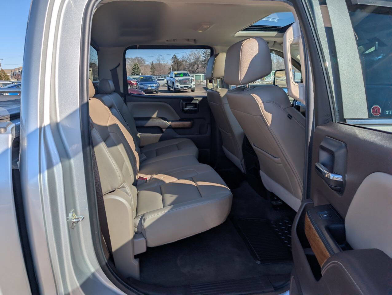 Used 2018 Chevrolet Silverado 2500 LTZ AWD/4WD image 13