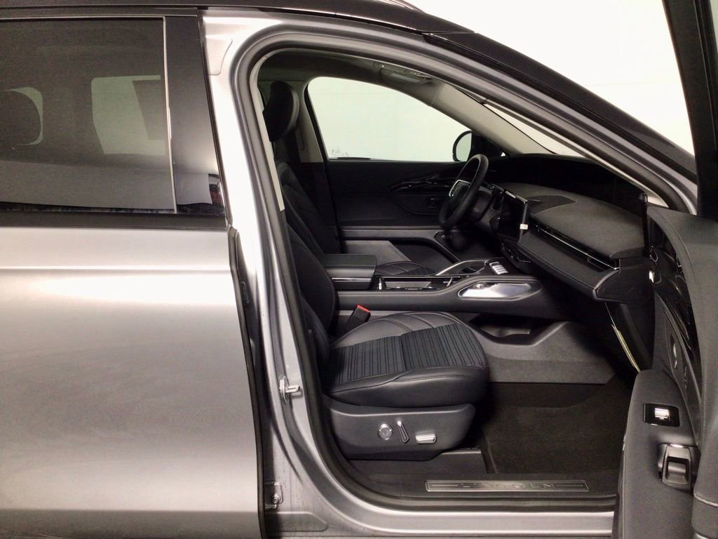 New 2026 Lincoln Nautilus Reserve w/ Jet Appearance Package image 37