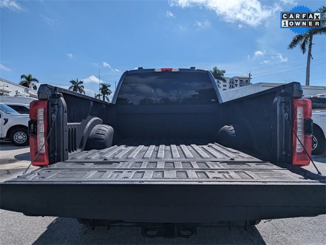 Used 2024 Ford F250 Lariat w/ Black Appearance Package image 13