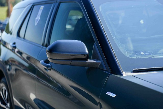 Used 2022 Ford Explorer ST-Line image 9