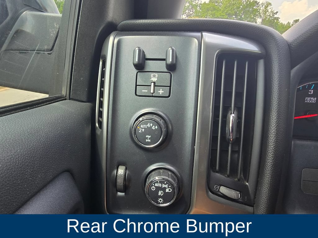 Used 2018 Chevrolet Silverado 1500 LT w/ All Star Edition AWD/4WD image 22