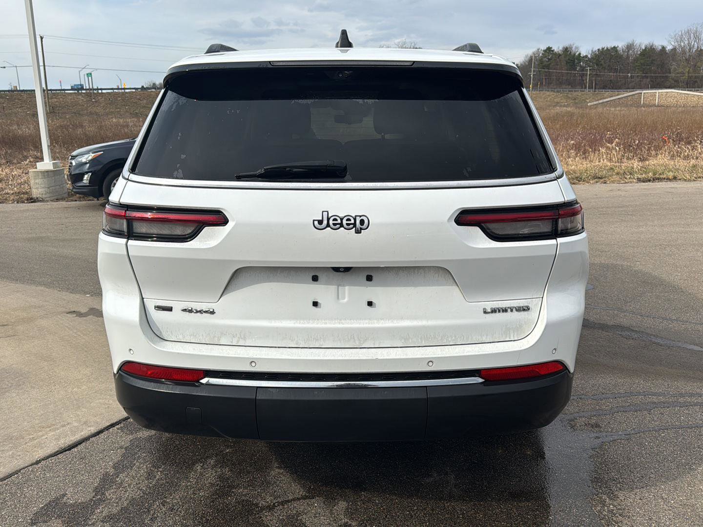 Used 2021 Jeep Grand Cherokee L Limited w/ Luxury Tech Group II image 4