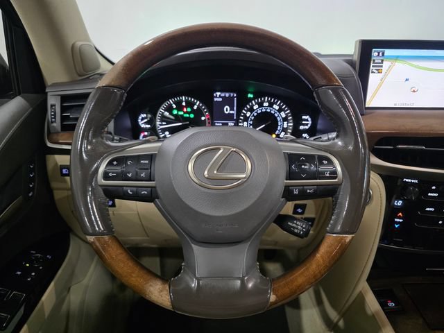 Used 2016 Lexus LX 570 4WD w/ Luxury Package image 16