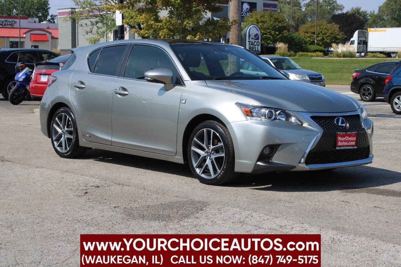 Used 2017 Lexus CT 200h image 3