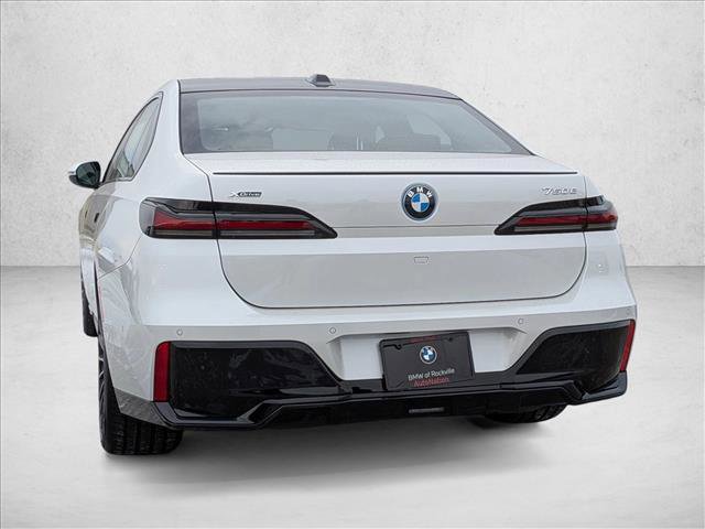 Certified 2026 BMW 750e xDrive AWD/4WD image 8
