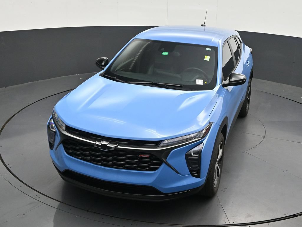 Used 2024 Chevrolet Trax RS FWD image 22