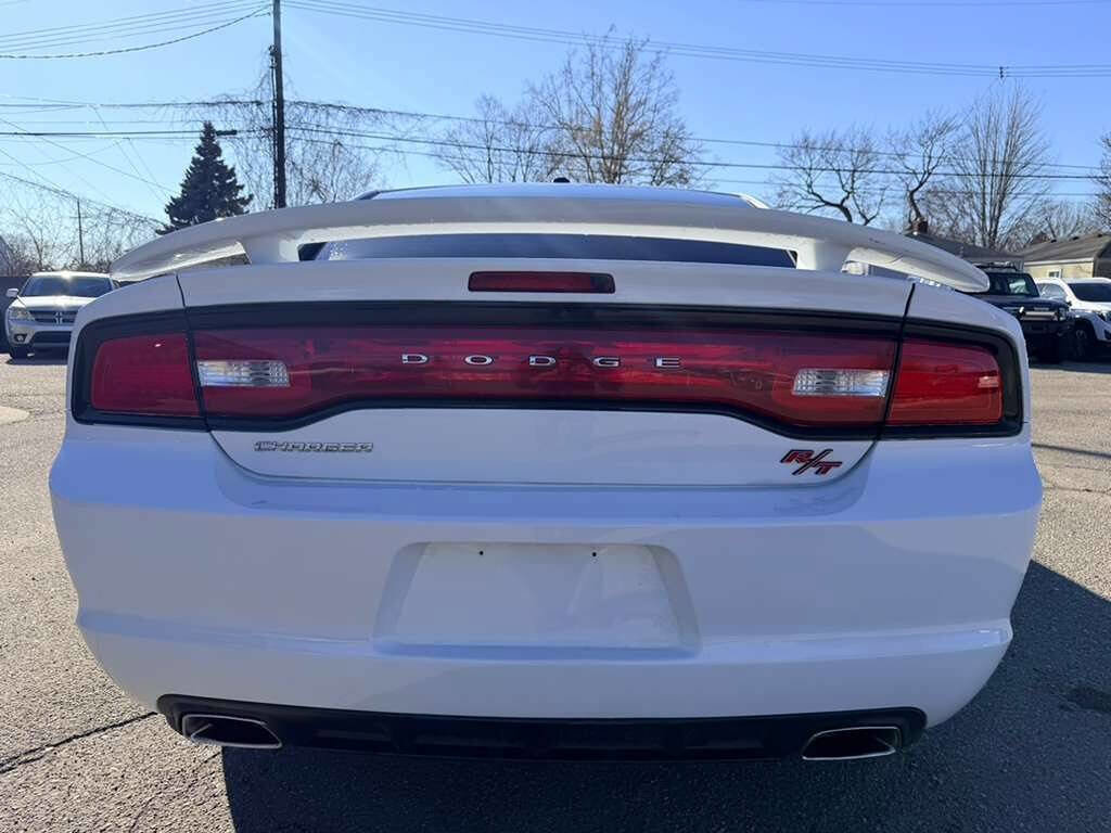 Used 2014 Dodge Charger R/T image 7