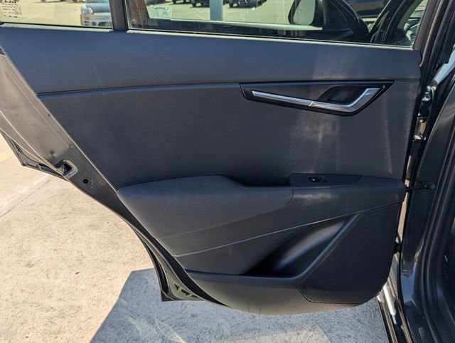 Used 2023 Kia Niro SX Touring FWD image 16