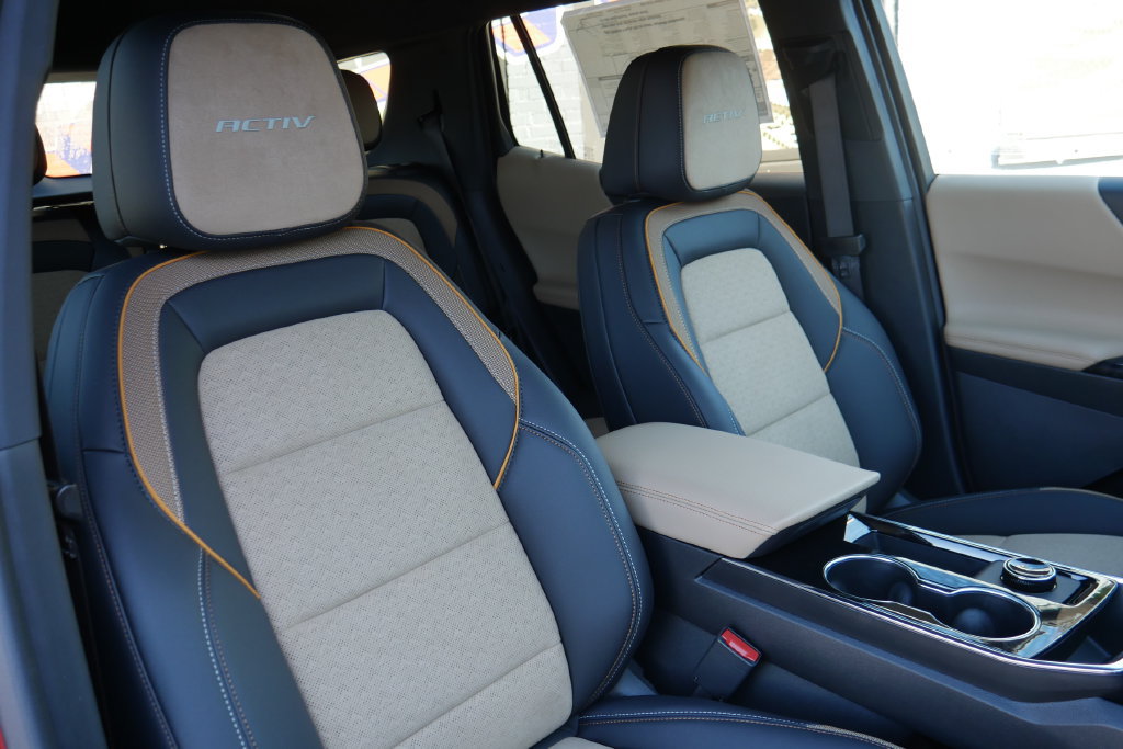 New 2027 Chevrolet Equinox ACTIV w/ Convenience Package III AWD/4WD image 12
